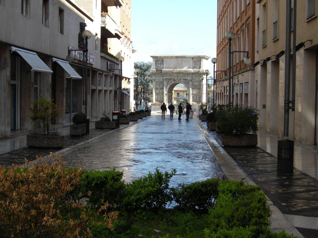 Hotel Antiche Terme Μπενεβέντο Εξωτερικό φωτογραφία